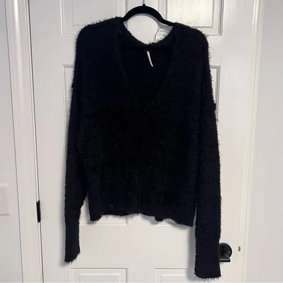 Free People | Icing V-Neck Sweater, Black, Size M - NWT - Picture 5 of 13
